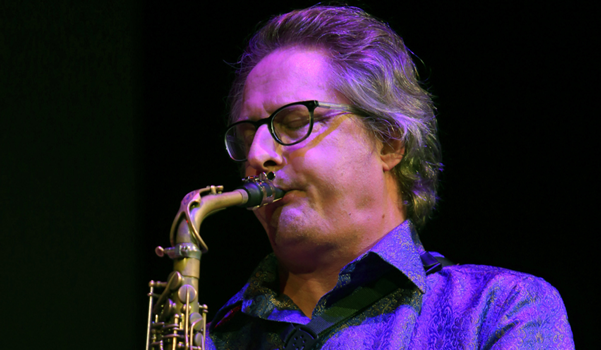 Header - Trio Benares - Roger 2 for Trio benares room